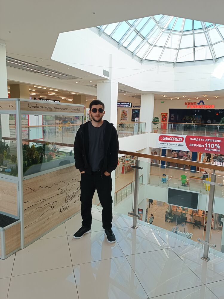  51392668  Ika, 20 ,    Utopia