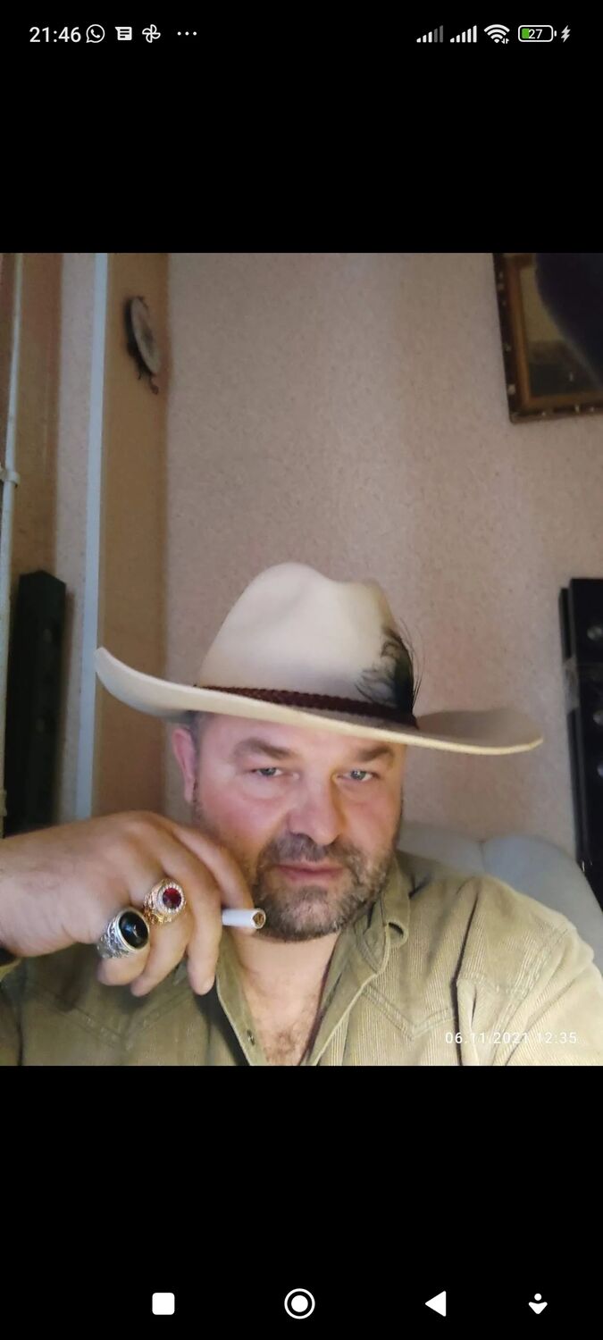  35807448  , 51 ,    