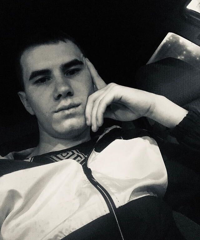  35254948  Dmitriy, 27 ,    