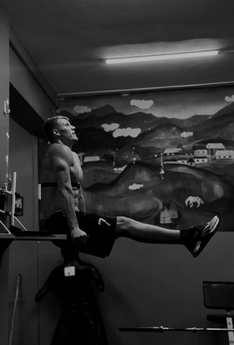  ,   Ivan, 32 ,   ,   