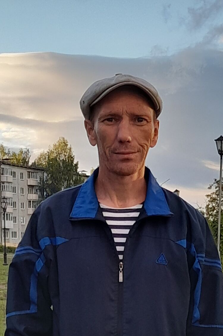  35928578  , 48 ,    