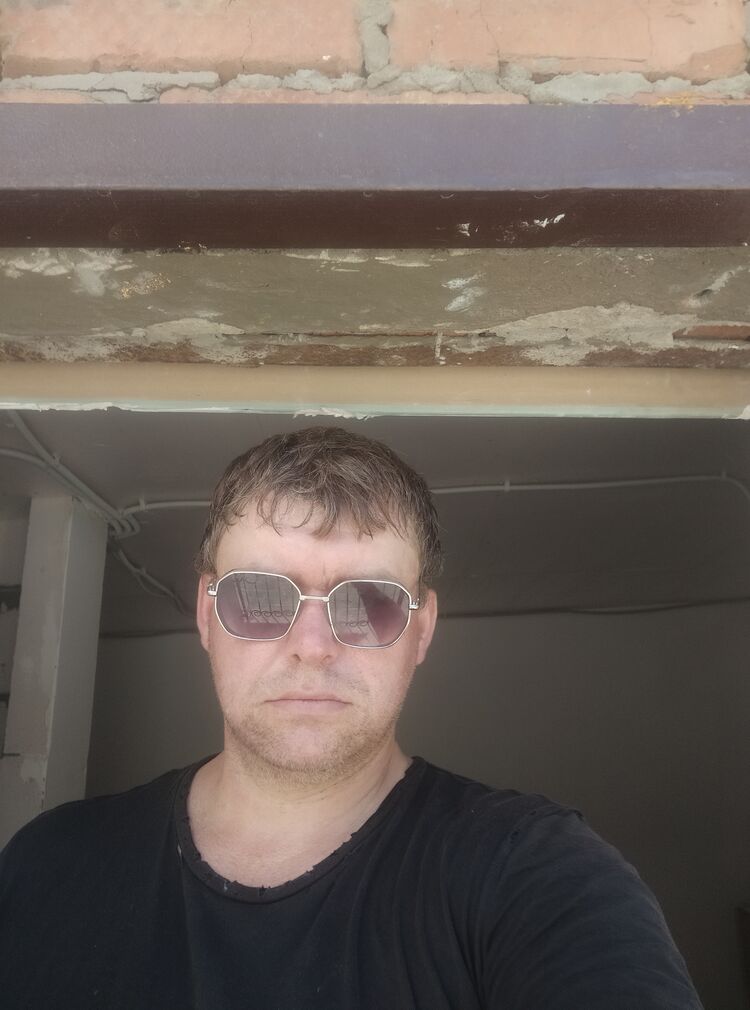  46176048  , 38 ,    
