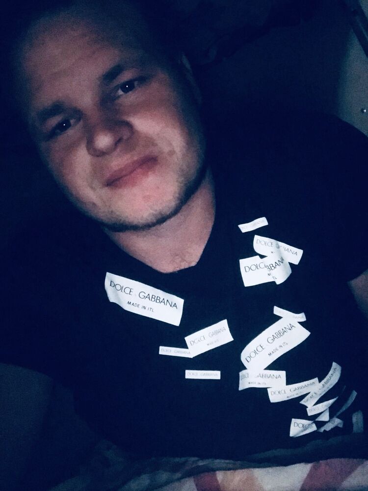  48134458  , 27 ,    