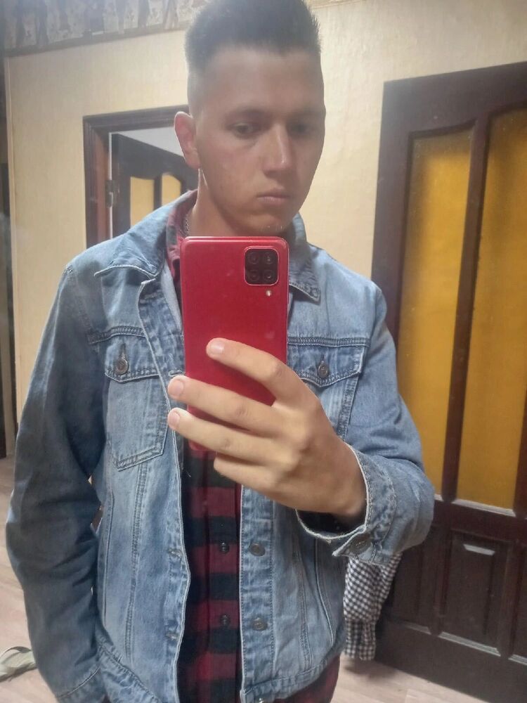  30234258  , 32 ,    