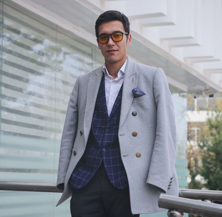  ,   Laziz, 33 ,   ,   , c , 