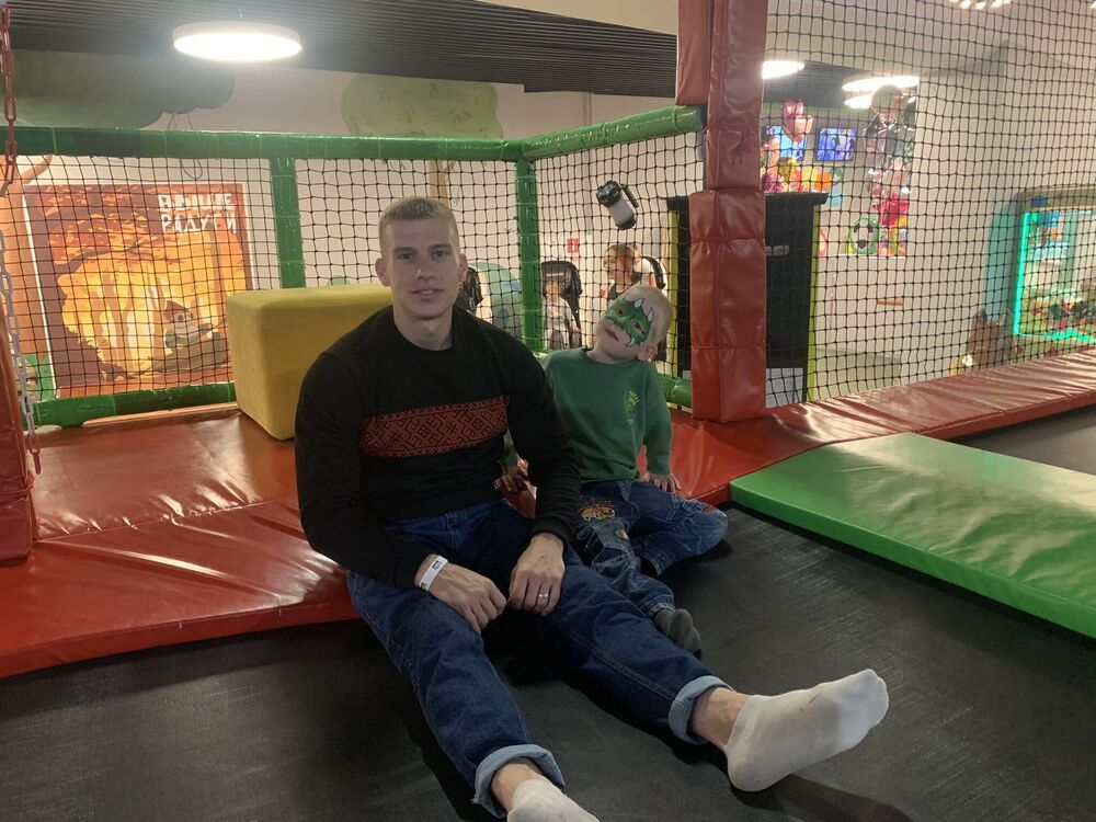  ,   , 28 ,   ,   