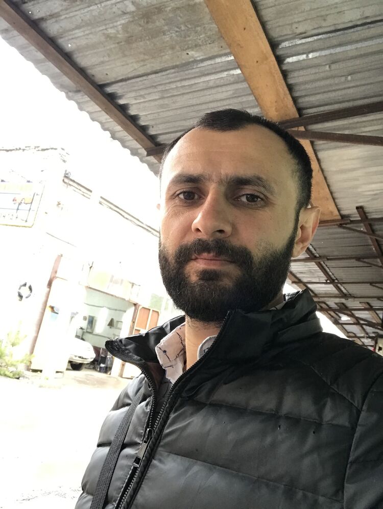  34348308  Dzhavad, 35 ,    