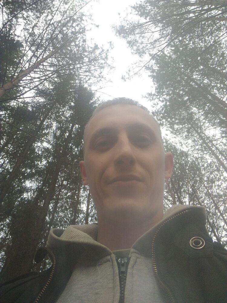  17757308  Alexander, 36 ,    