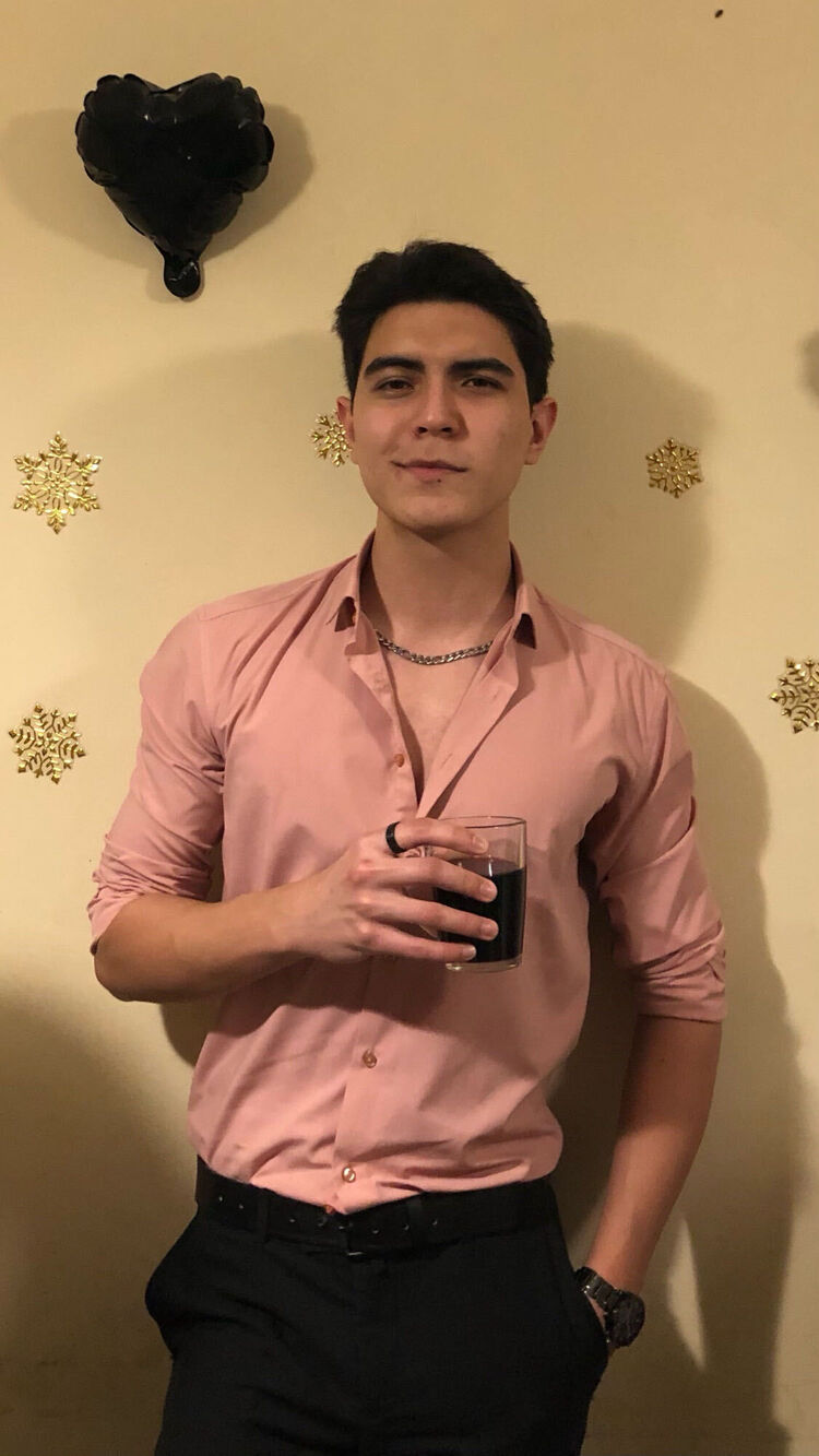  ,   Mark, 24 ,   ,   
