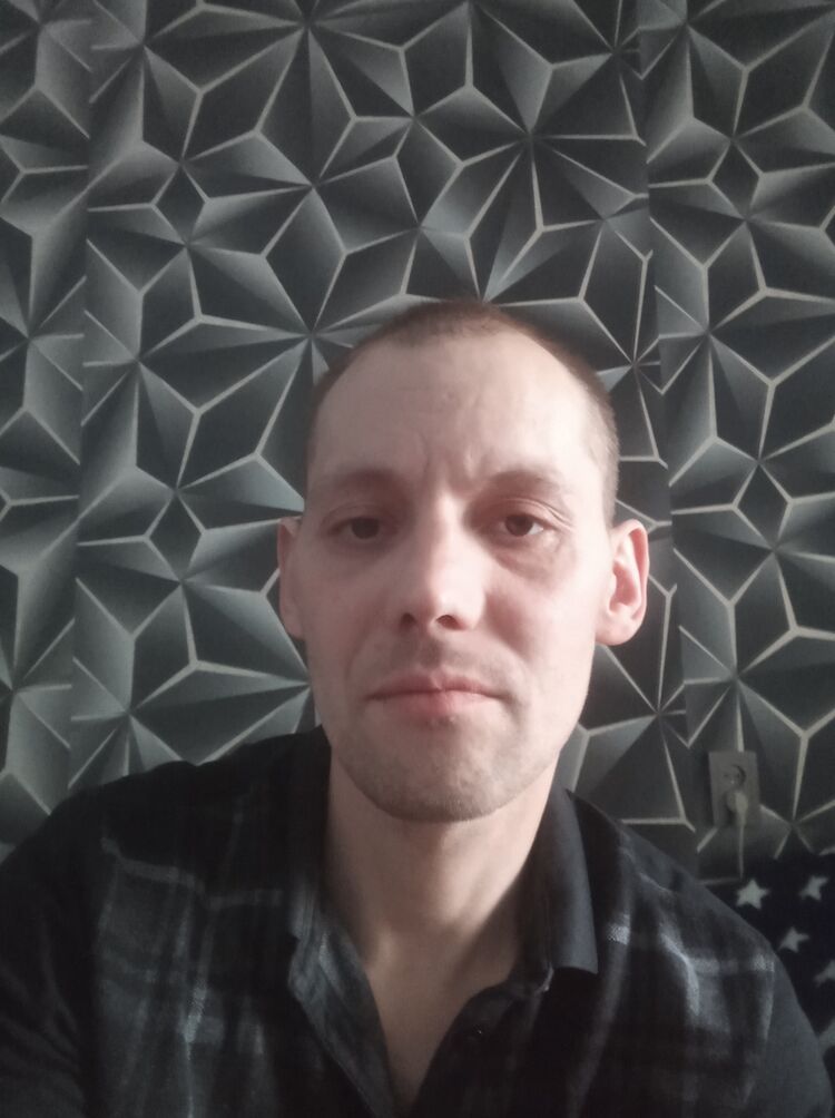  49721928  Aleks, 38 ,    -