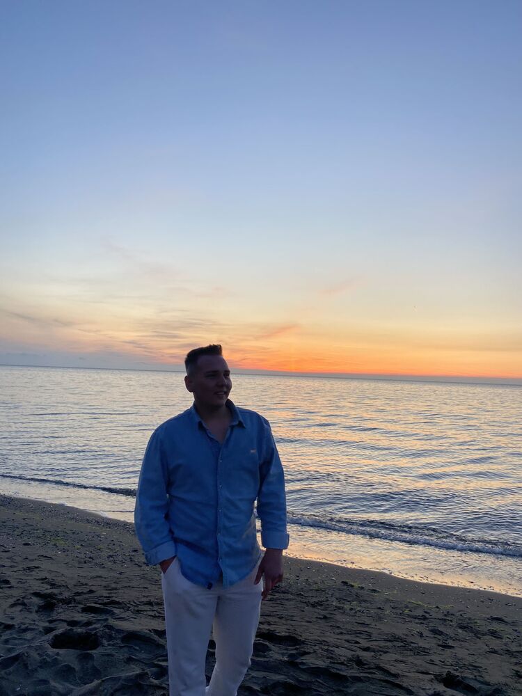  Cerkezkoy,   Emirhan, 25 ,   ,   