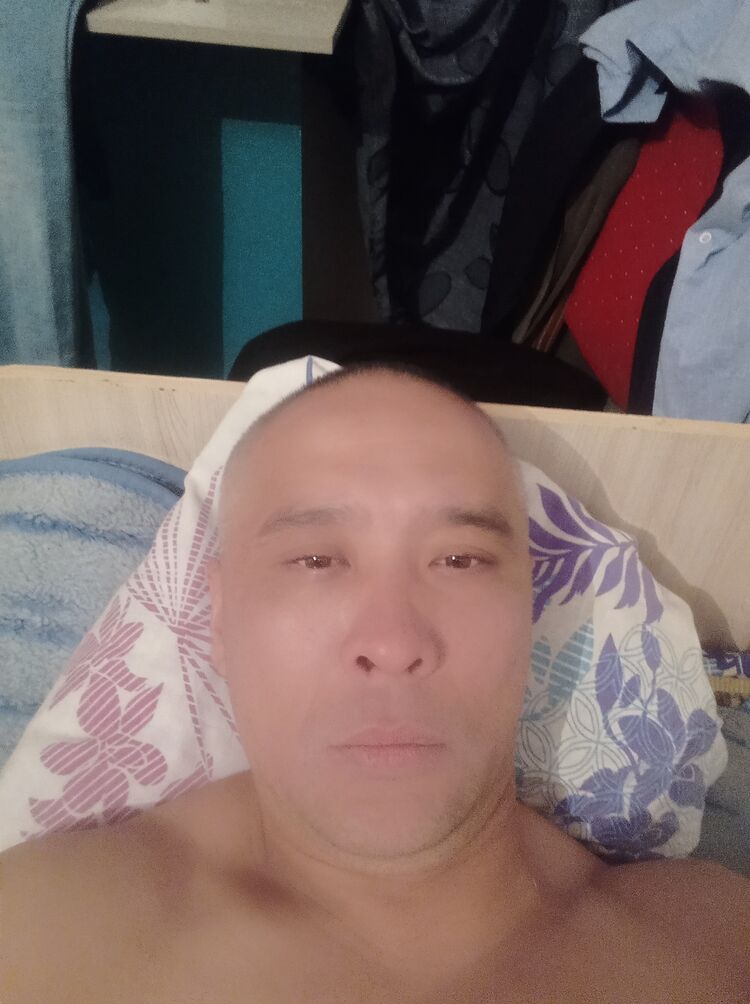  42709258  Rusik, 36 ,    