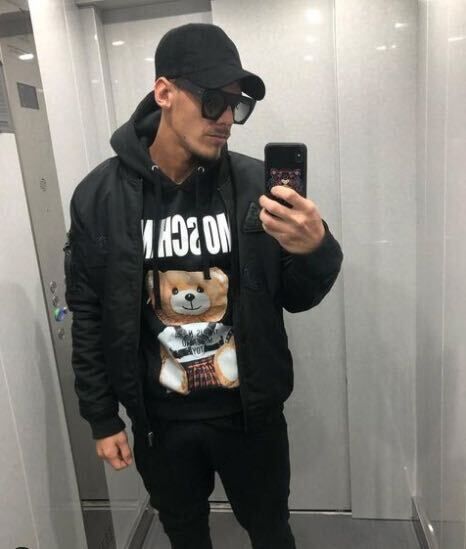  -,   , 32 ,   ,   