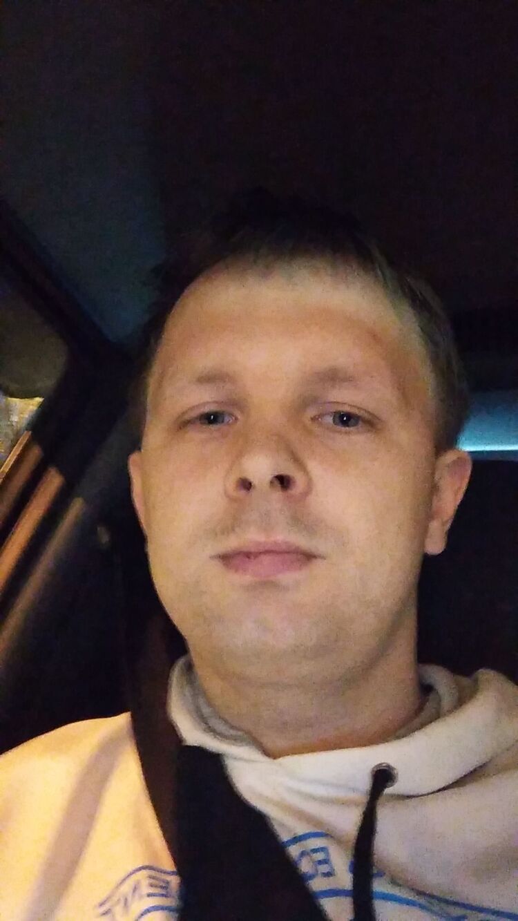  28393238  , 35 ,    -