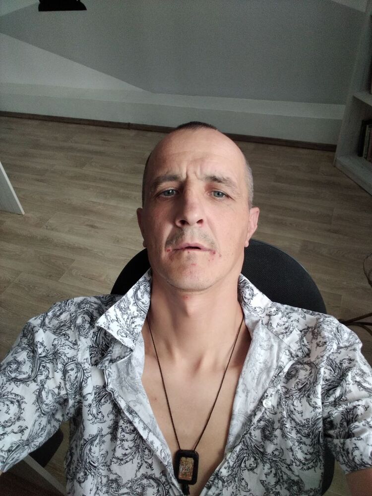  45885678  , 42 ,    