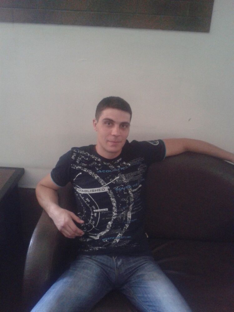  8117858  Antoha, 37 ,    