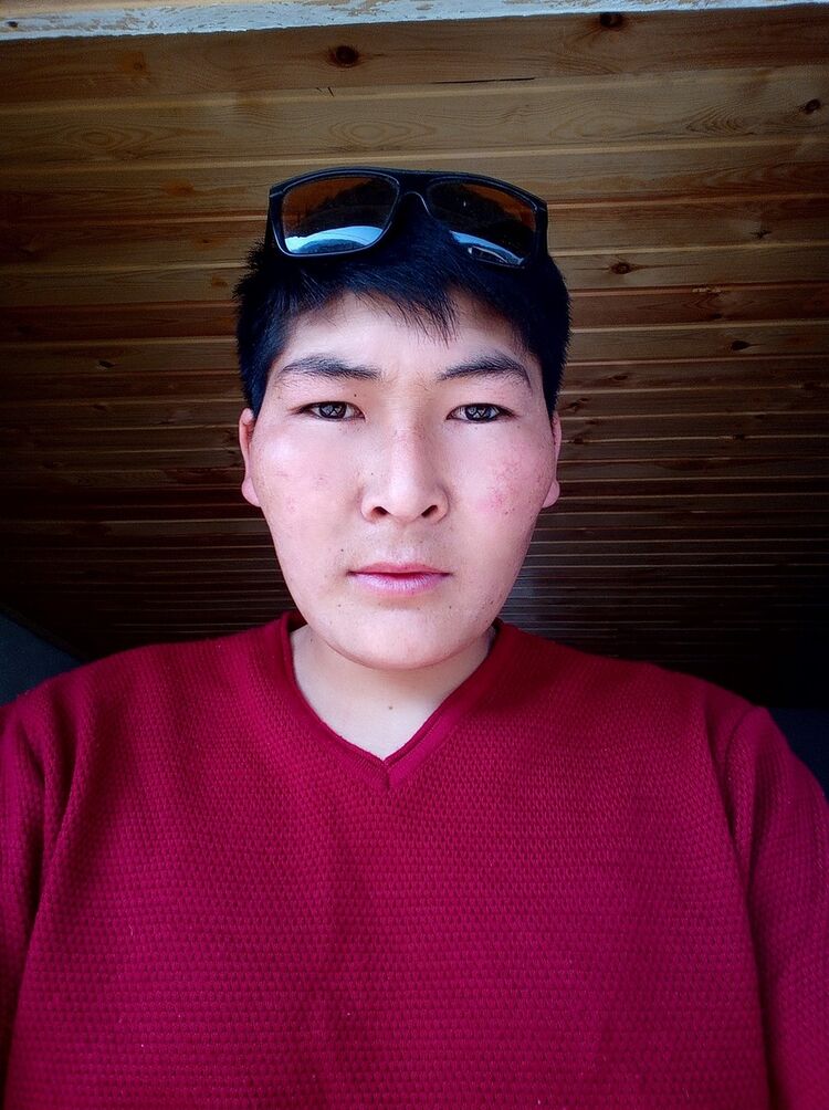  15814168  Joni, 31 ,    