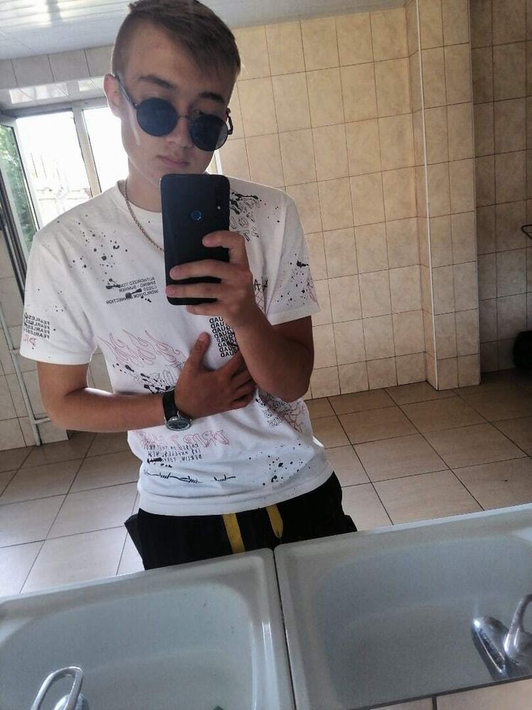 ���� 23079718 ����� �������, 22 ����, ���� ���������� � ����������