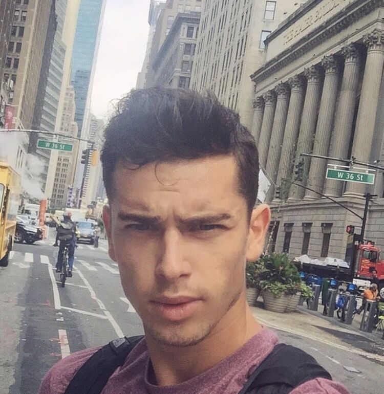  11788558  Saimon, 30 ,    