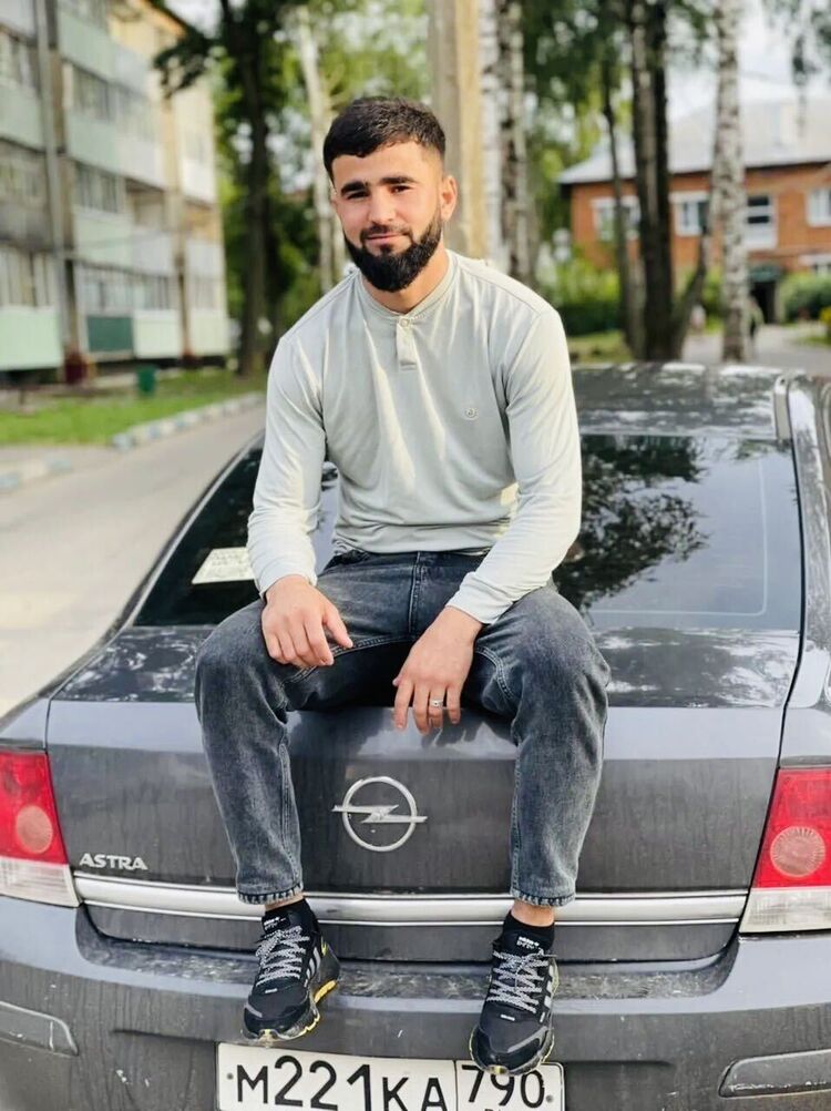  47624648  Ahmad, 28 ,    