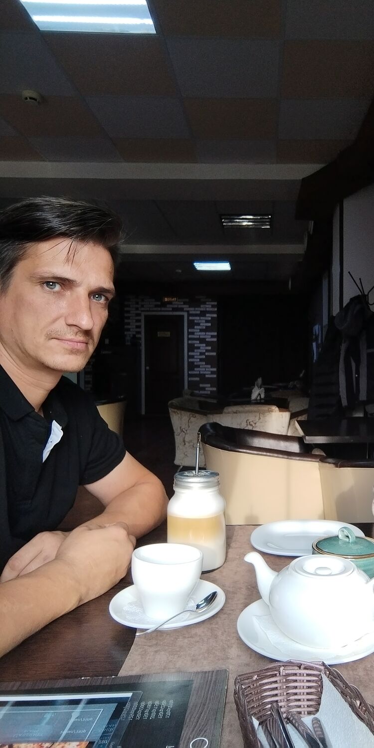  54545168  Doos, 37 ,    -