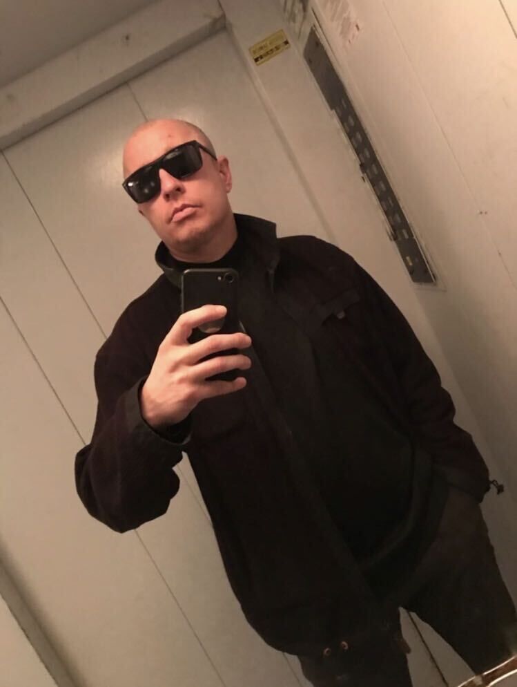  35093038  , 42 ,    