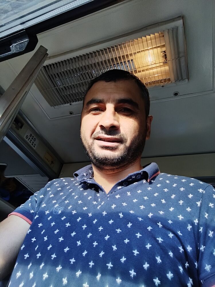  46540318  , 40 ,    