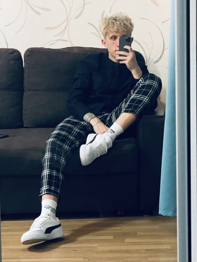  53846448  , 27 ,    --