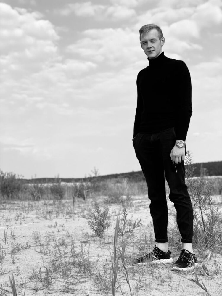  29760778  Vadim, 28 ,    