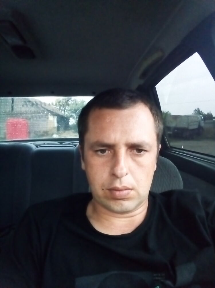  37469118  , 32 ,    