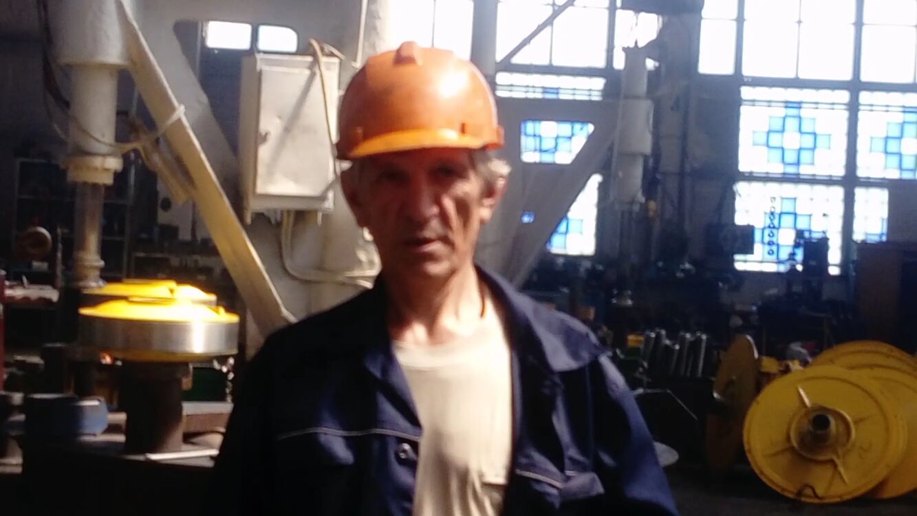  46786208  , 56 ,    