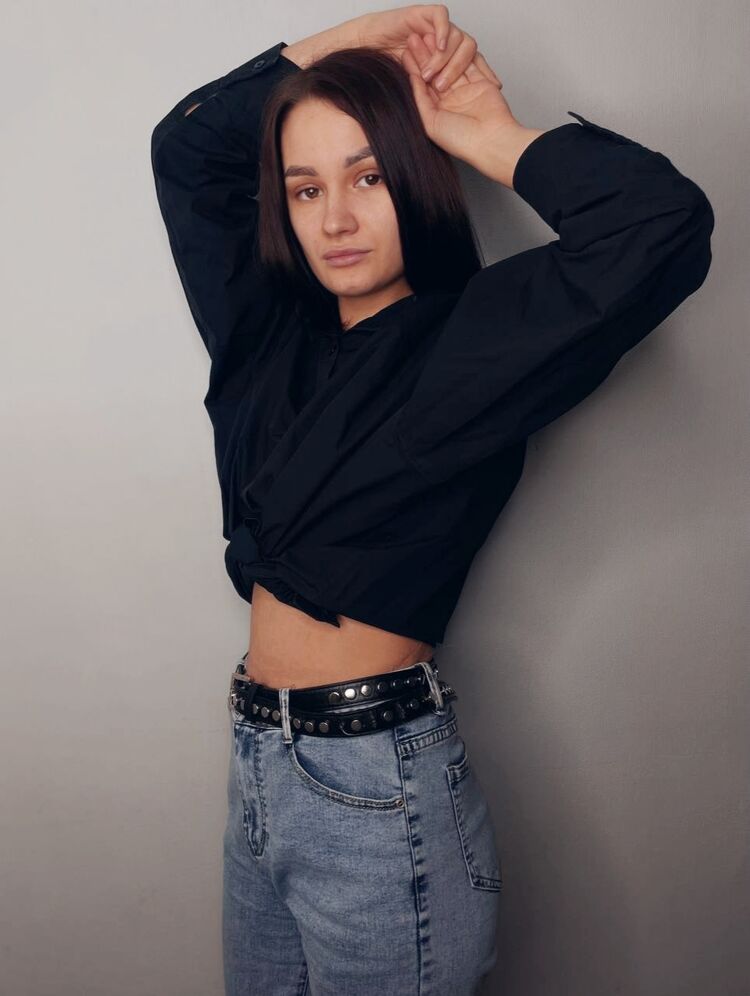  ,   Dasha, 23 ,   ,   , c , 