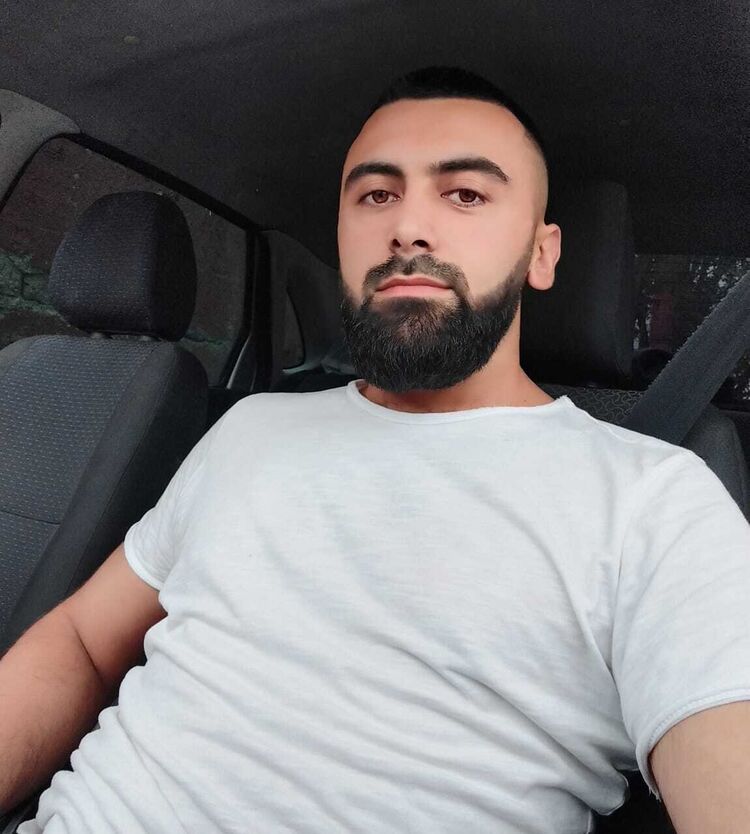  42978168  , 31 ,    