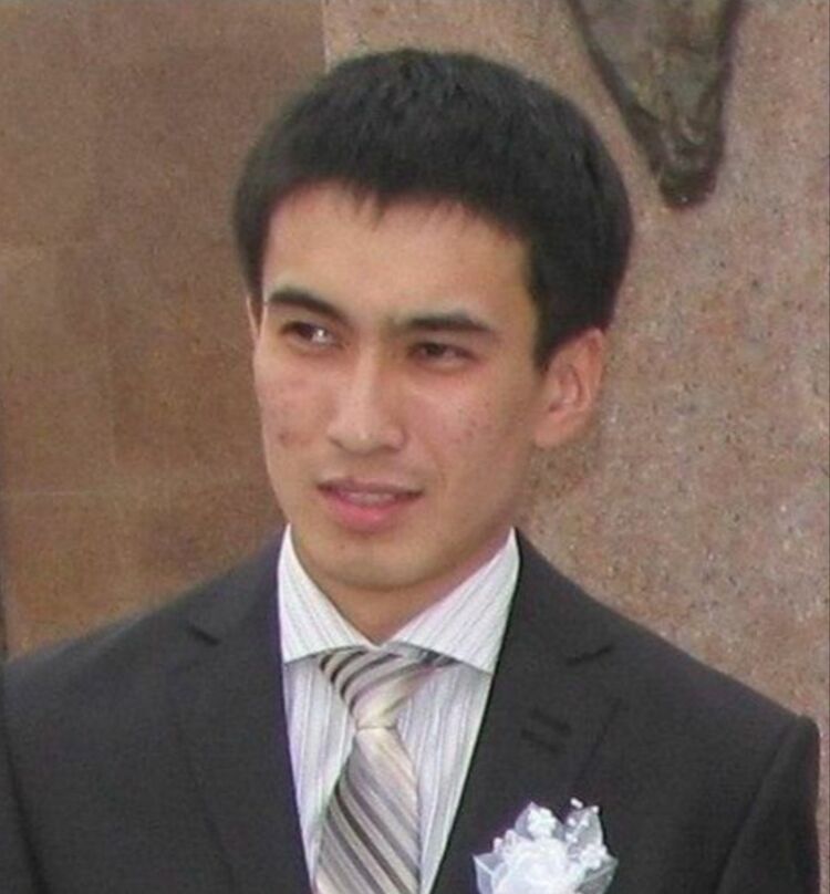  32016658  Qazaq, 34 ,    