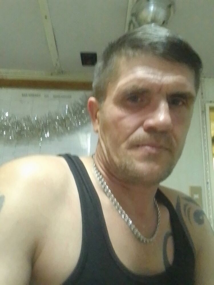  ,   Vladimir, 48 ,   c 
