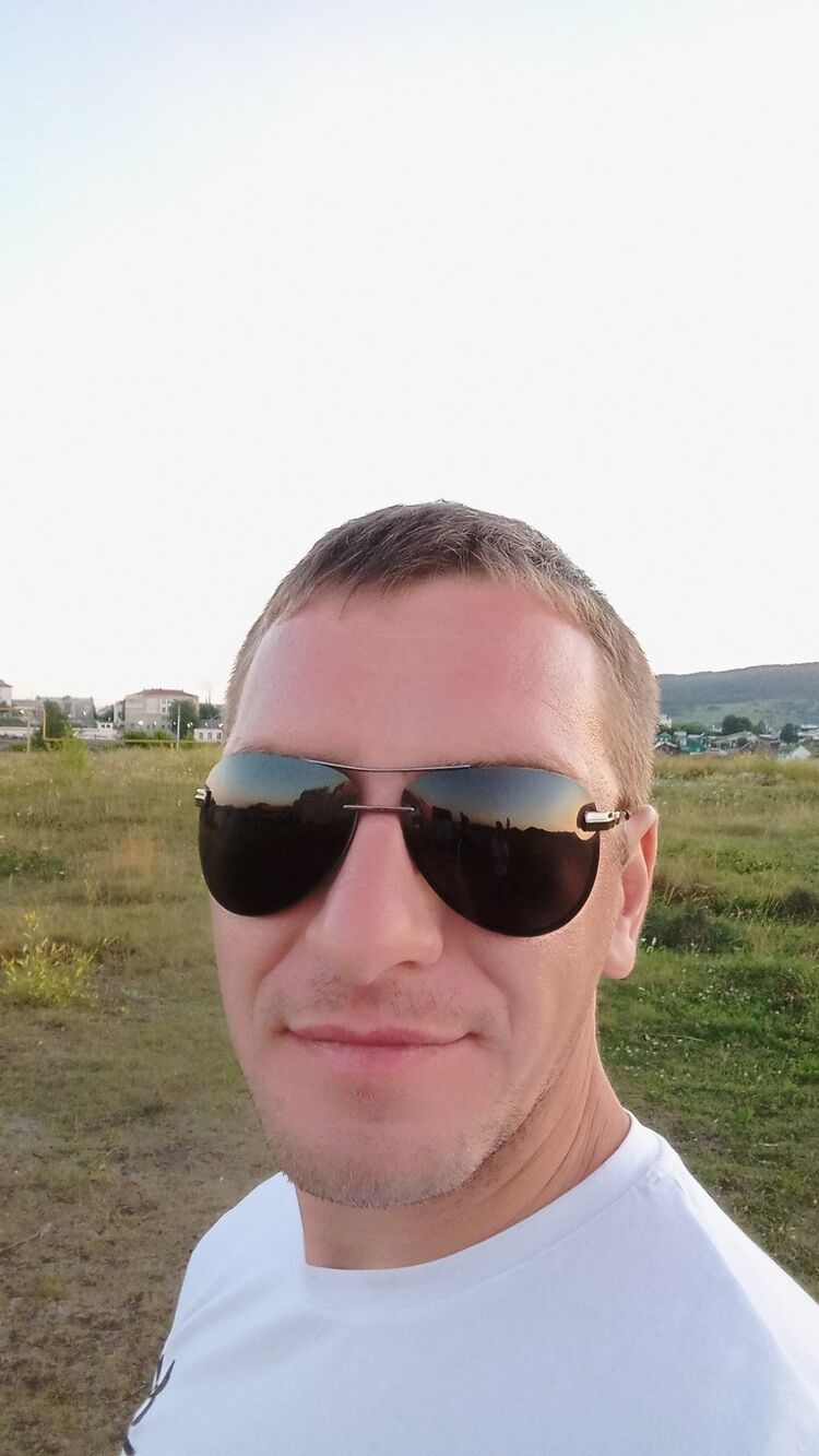 28529178  , 33 ,    