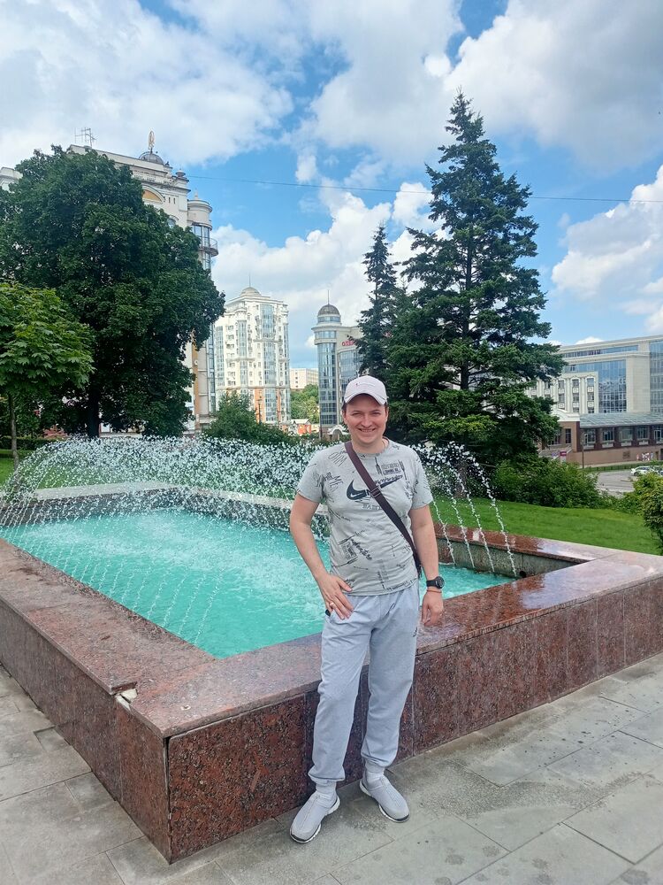  ,   Alexander, 37 ,   ,   , c 