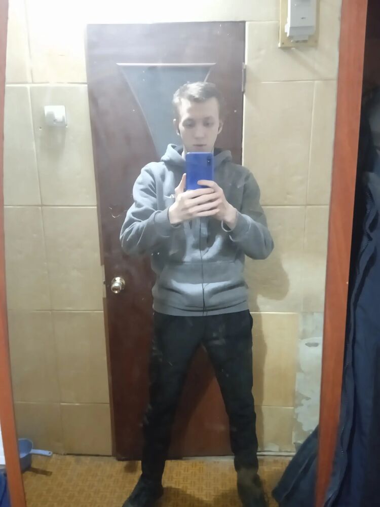  32329478  , 20 ,    