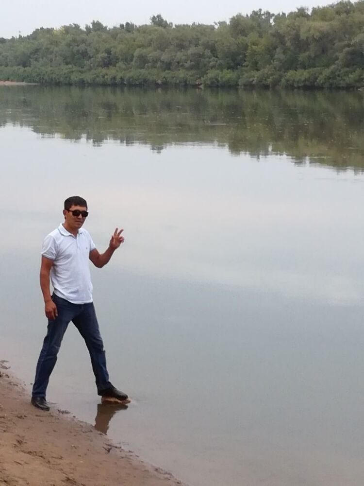  52801048  Aidarhan, 40 ,    