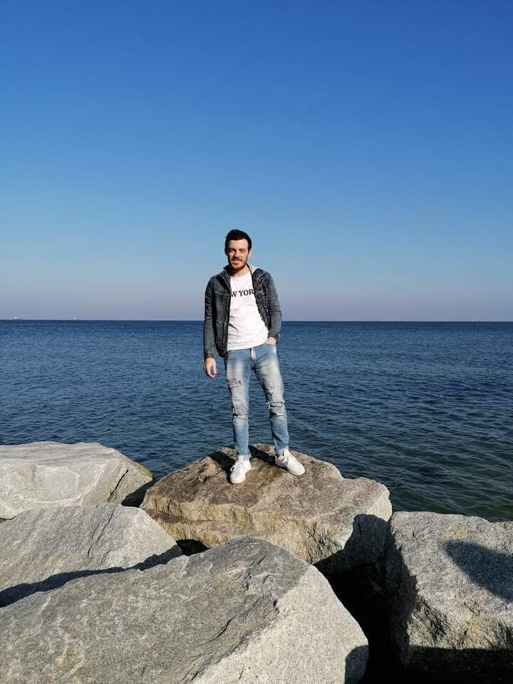  25850968  Giorgi, 25 ,    -
