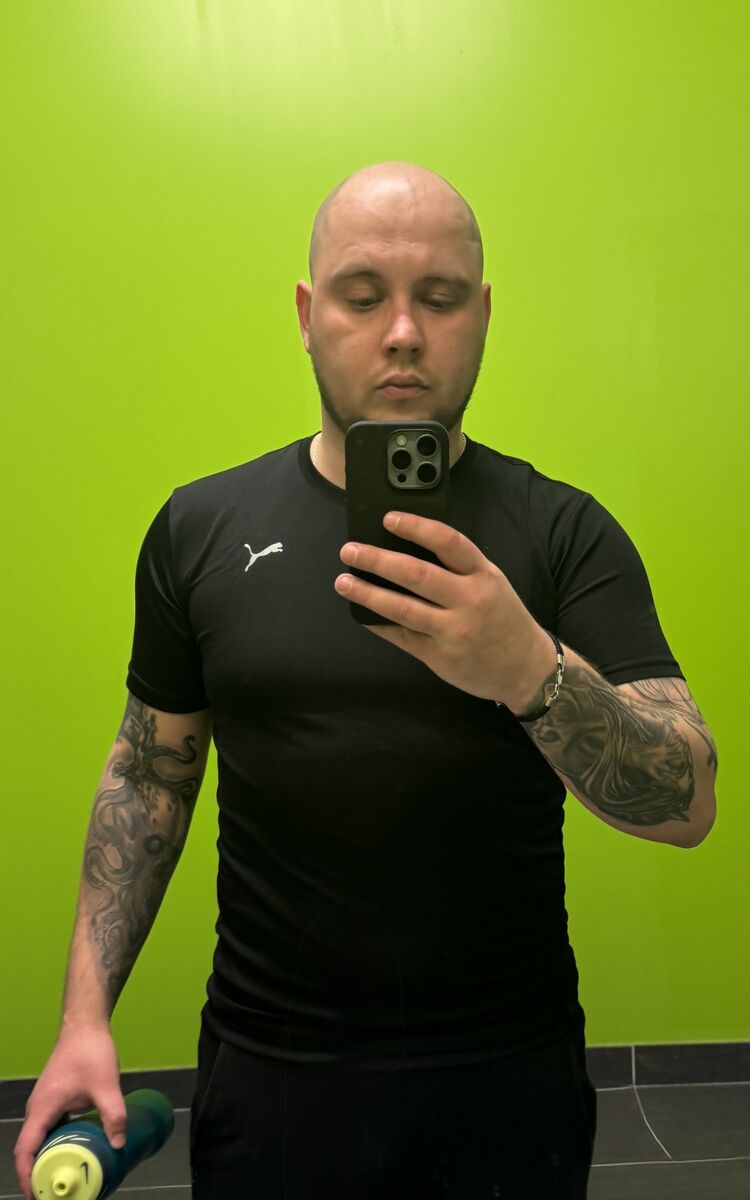  53540368  Edvard, 33 ,    Hokksund