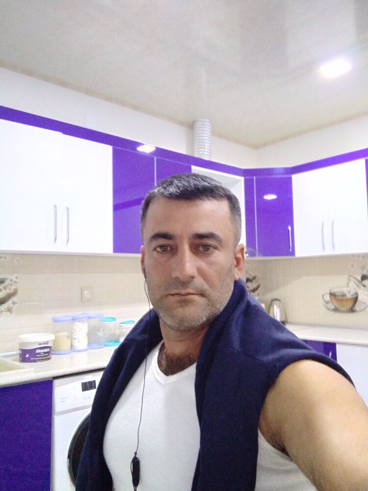  34946458  , 37 ,    