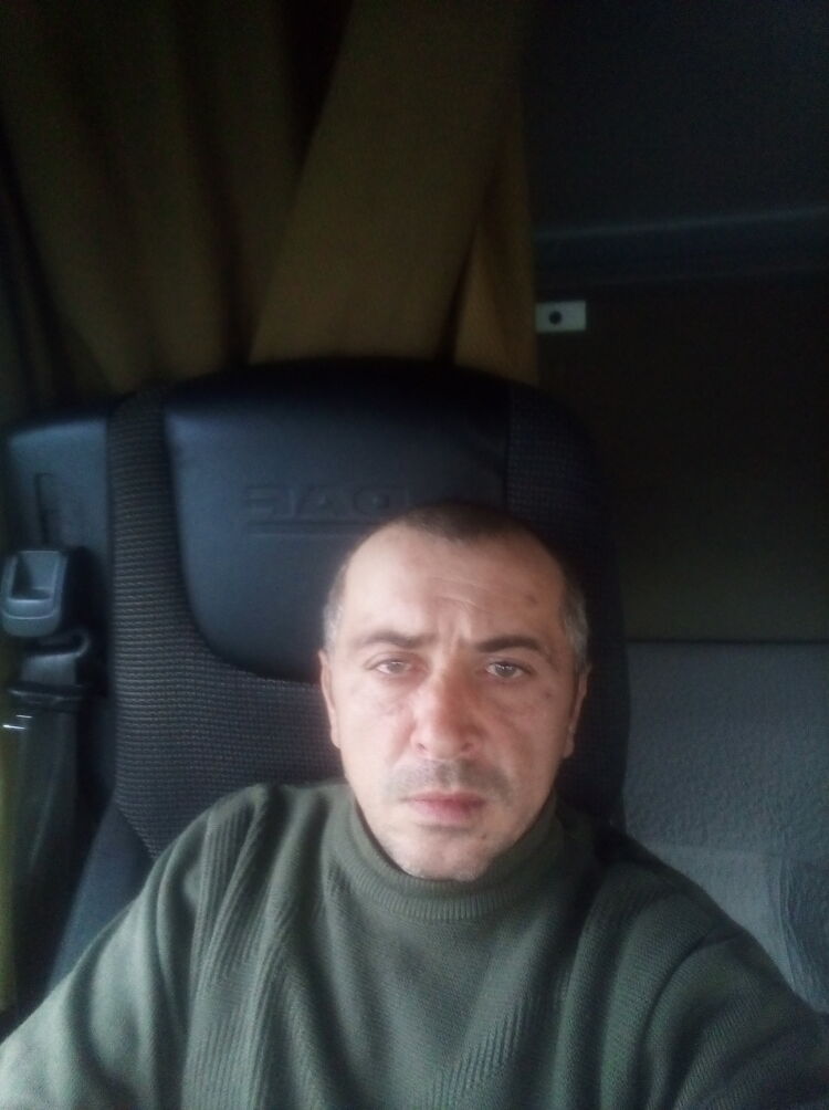  24063298  , 40 ,    
