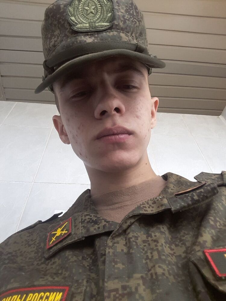  27449638  , 21 ,    