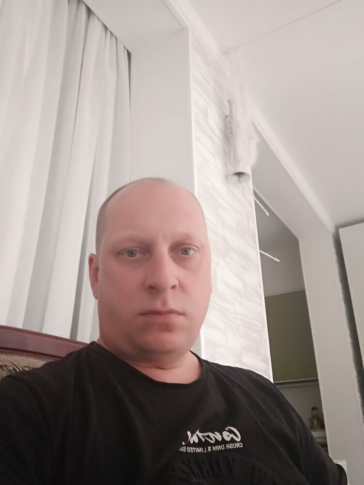  26413028  , 45 ,    