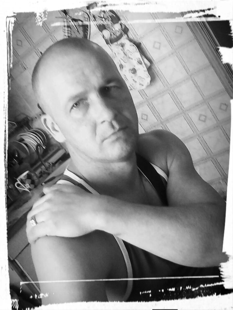  46629068  Sanj, 42 ,    