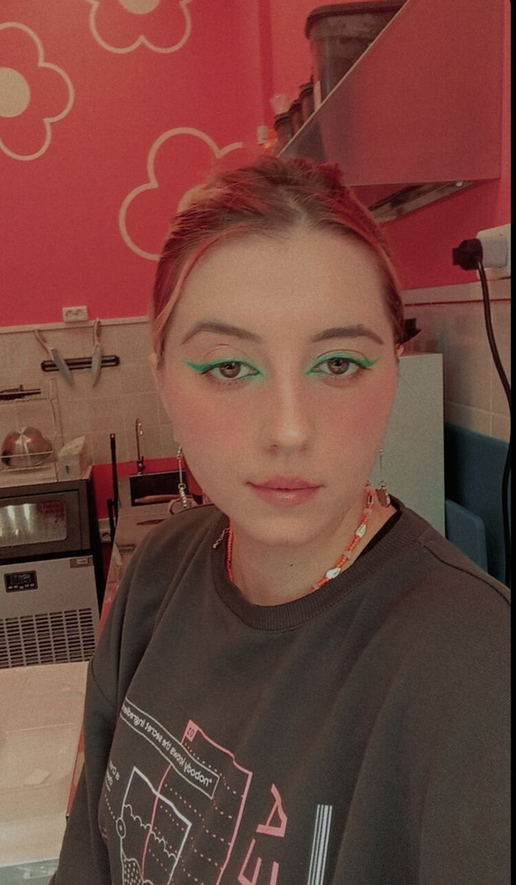  45512958  , 28 ,    