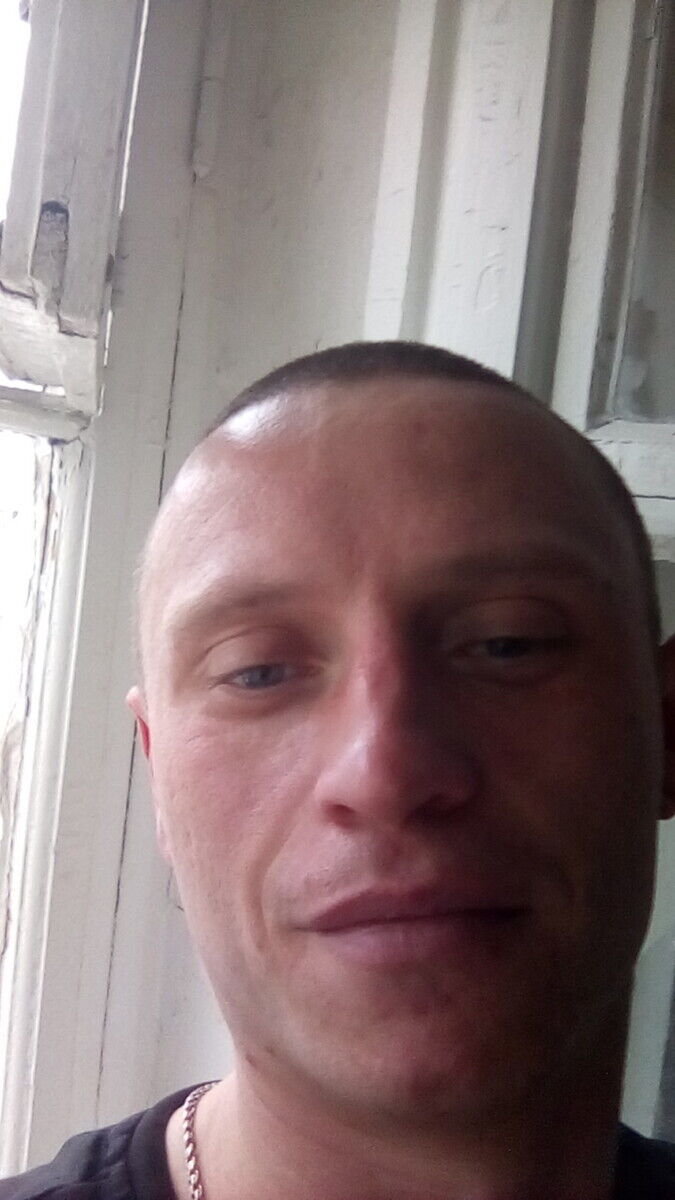  21782638  , 37 ,    