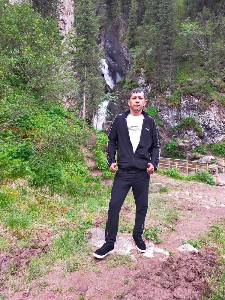  ,   Rauan, 36 ,   ,   