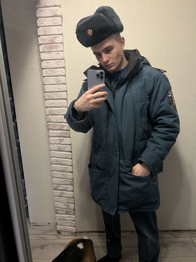  33233338  , 23 ,    